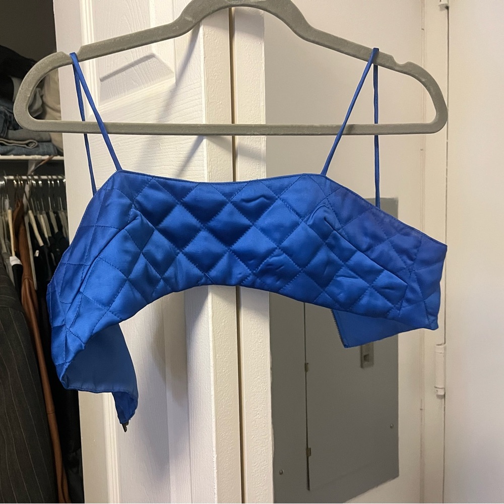 LIONESS CROP QUILT TOP SIZE S